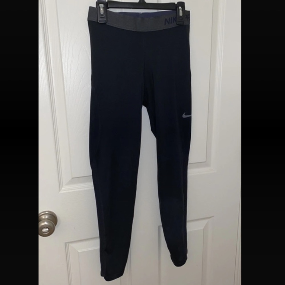 Nike leggings